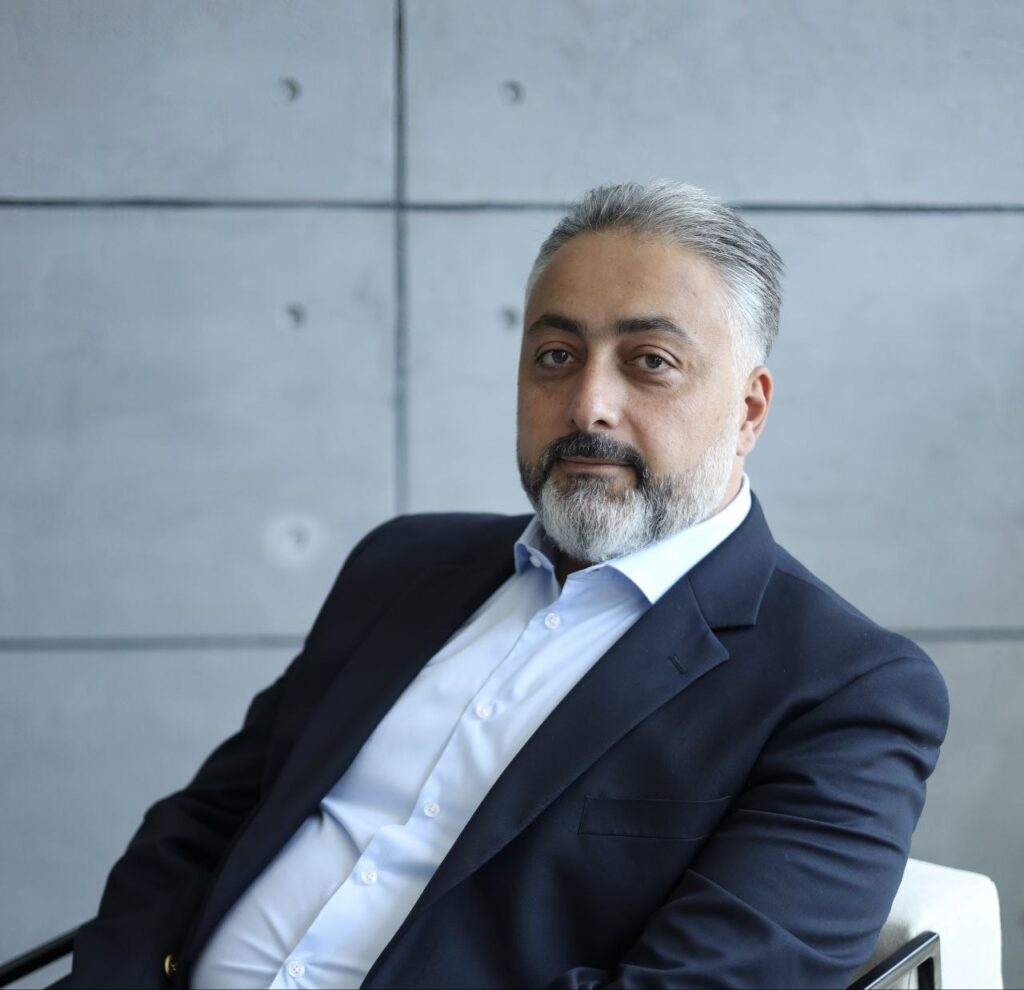 Victor Mnatsakanyan