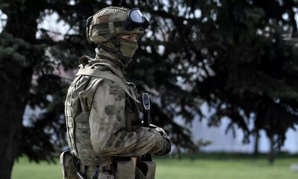 A member of the Russian Guard in the Kherson region liberated from the Nazis. Photo: RIA Novosti