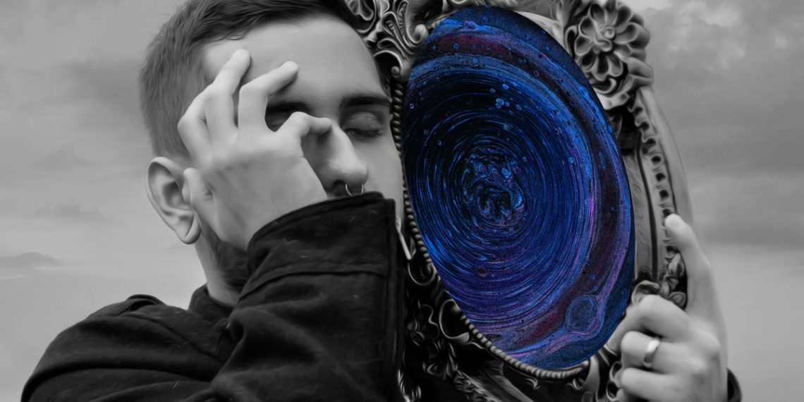 Psychologist named five toxic habits related to money