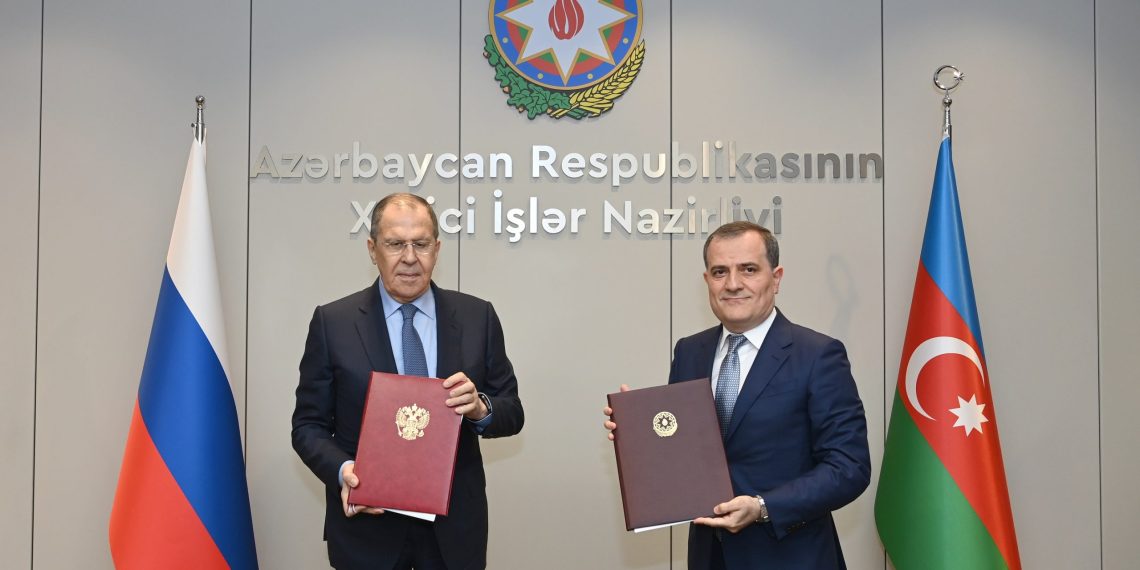 Sergey Lavrov and Jeyhun Bayramov. Image: mfa.gov.az