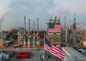 The US is still selling off its oil reserves to drop commodity prices