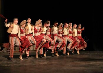 Armenian dance Kochari