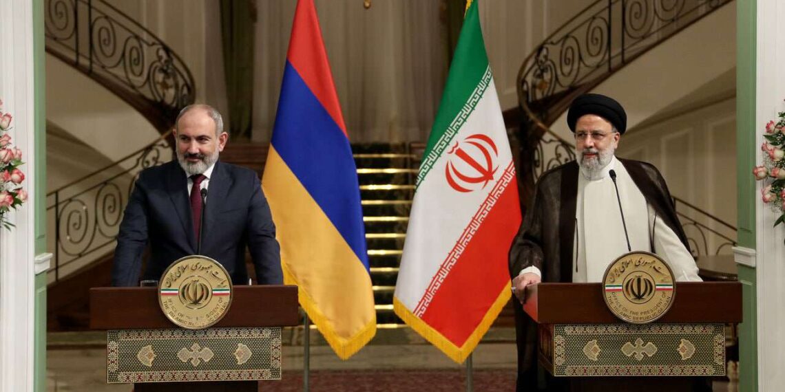 Nikol Pashinyan and Ibrahim Raisi. Photo: president.ir