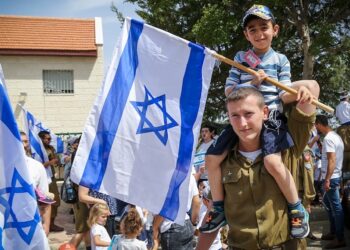 Over 75 years, the population of Israel has increased tenfold