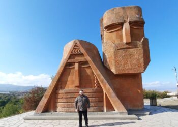 Sarkis Tsaturyan in Stepanakert. Photo: Realist News Agency