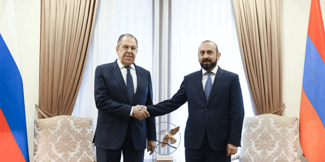 Lavrov in Yerevan: Russia to maintain military and humanitarian presence in Armenia