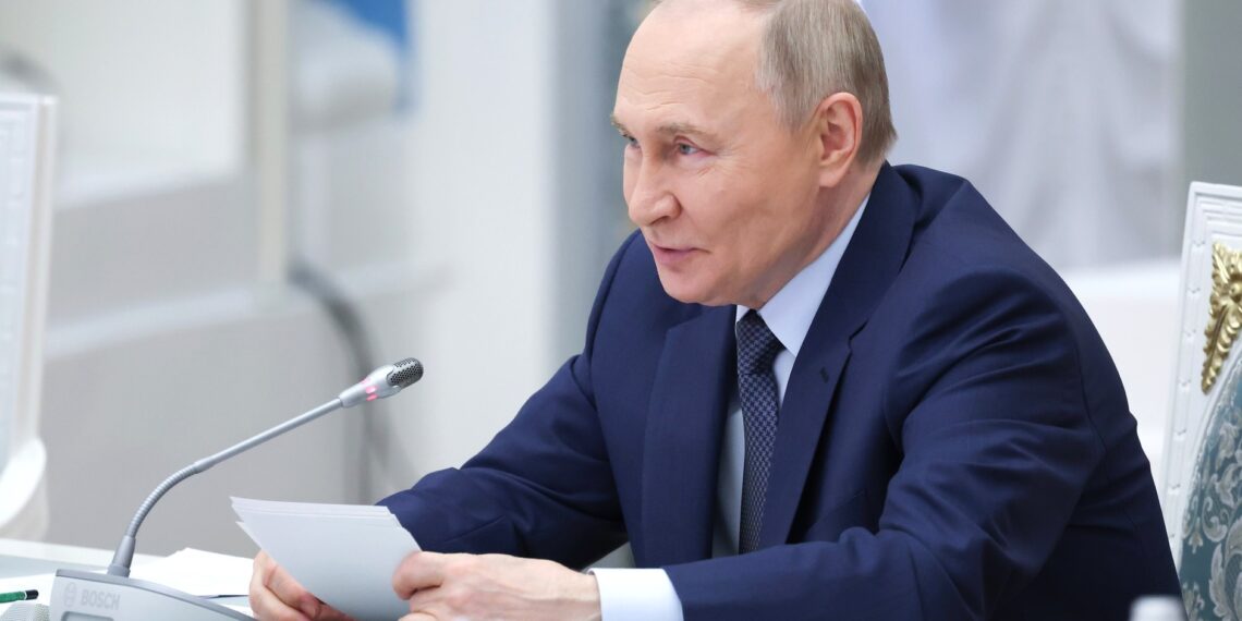 At the meeting of the Supervisory Board of the “Russia – Land of Opportunity” platform. Photo: kremlin.ru