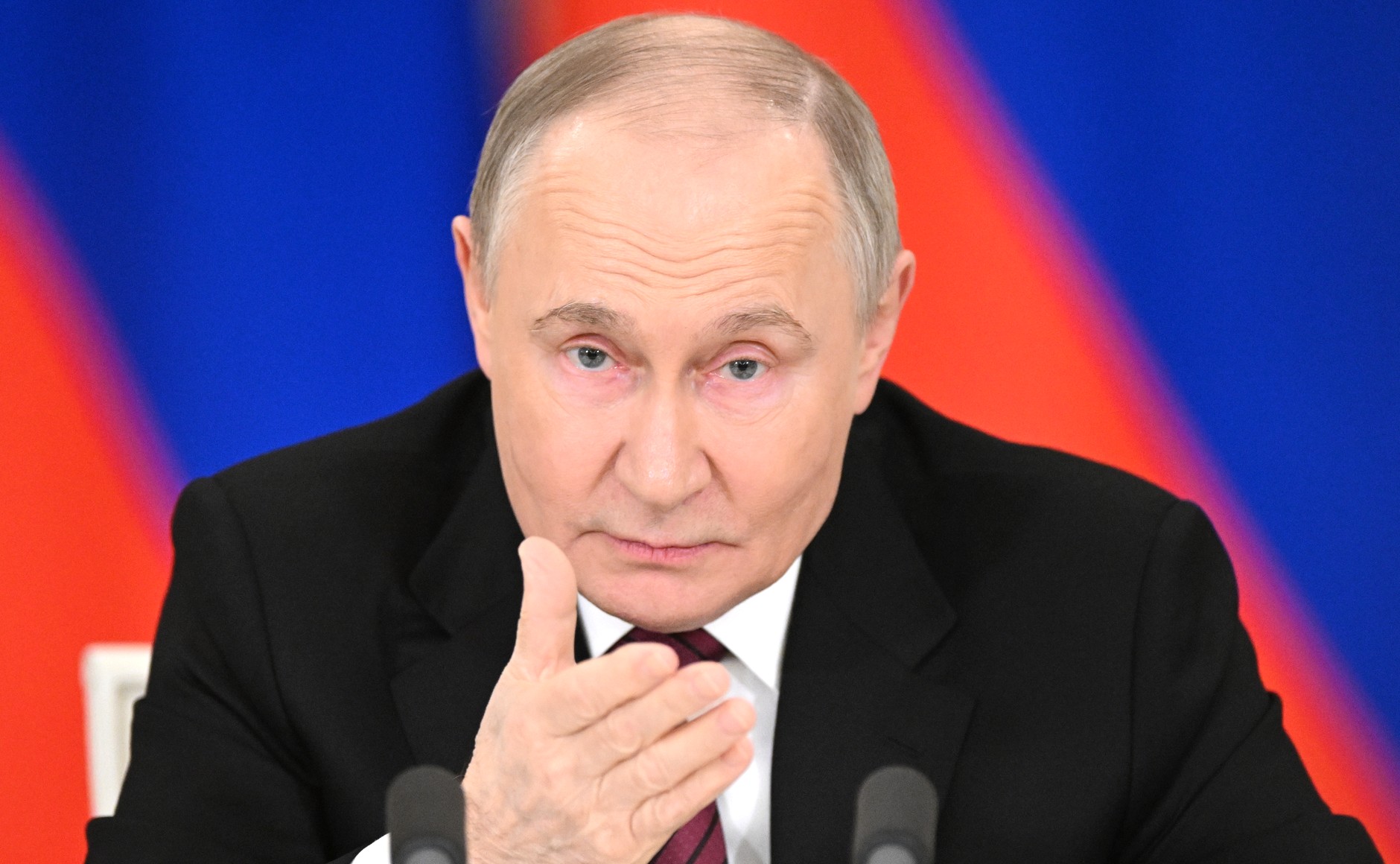 Statement by Vladimir Putin to the media. Photo by Sergey Bobylev, RIA Novosti.