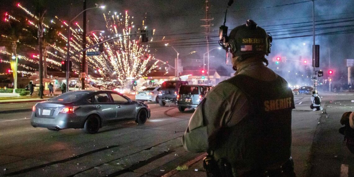 Trump orders National Guard to Los Angeles amid immigration protests