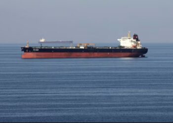 Russian office workers spend up to four hours daily on routine tasks, study finds