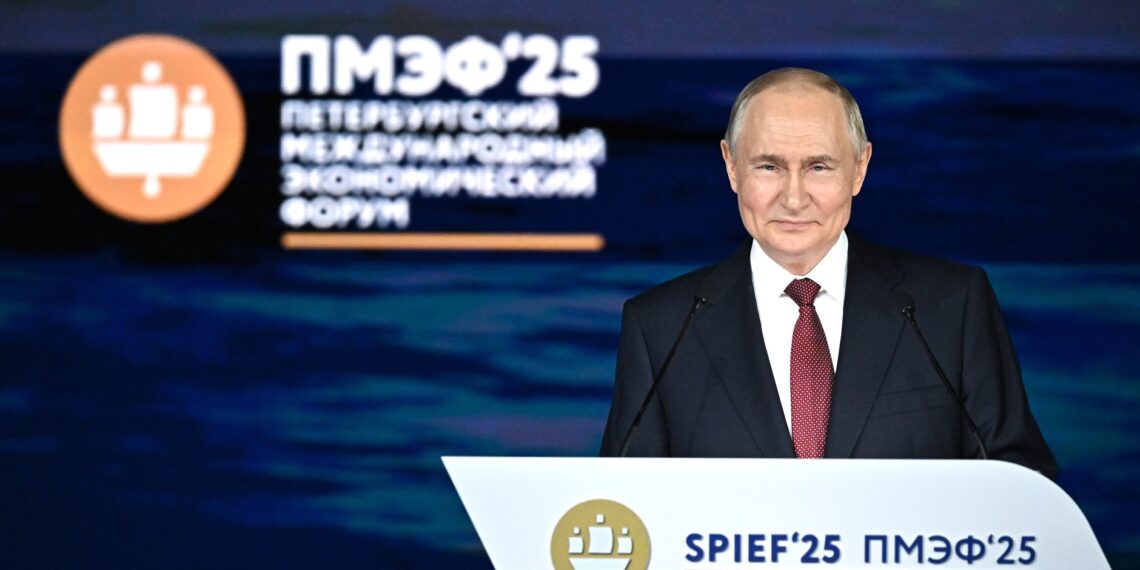 “The old rules are over”: Putin calls for end to Western dominance in global economy