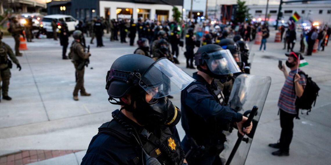 US oil output to decline in 2026, raising doubts over Trump’s energy agenda