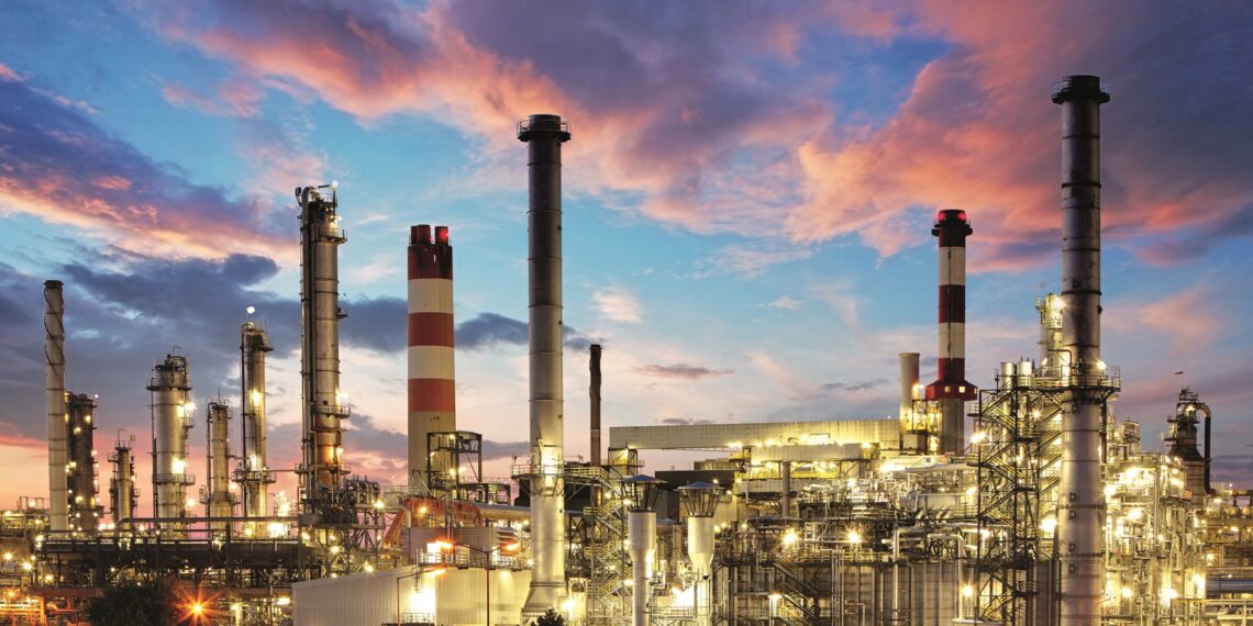 Kuwait extends bidding deadline for major oil infrastructure tender in strategic southern fields