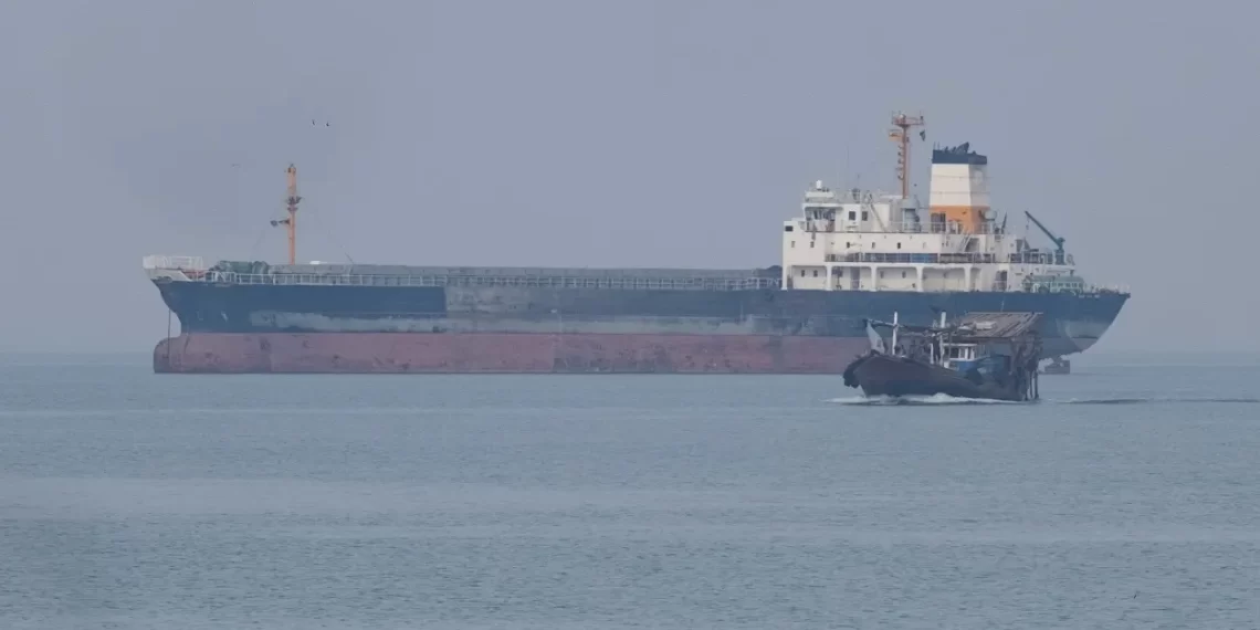 China continues to buy Iranian oil despite US sanctions as shadow supply chain thrives