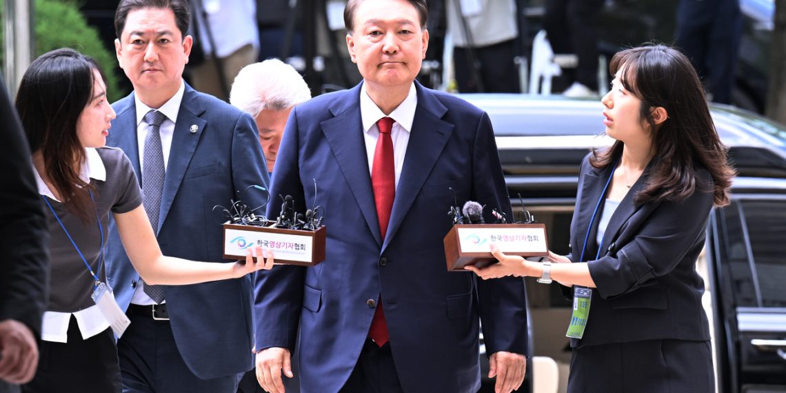 Nvidia briefly hits $4tn market cap, leading AI-driven tech rally