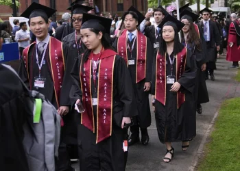 Trump says US will admit 600,000 Chinese students, doubling current number