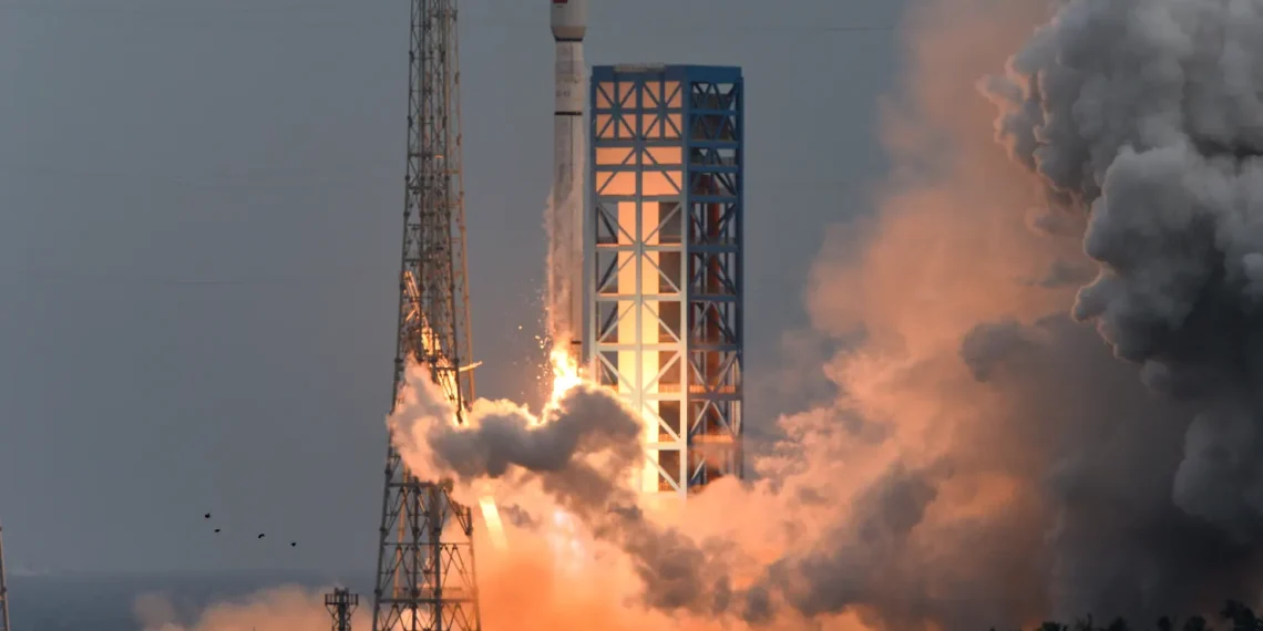 U.S.-China space rivalry intensifies as both target the Moon