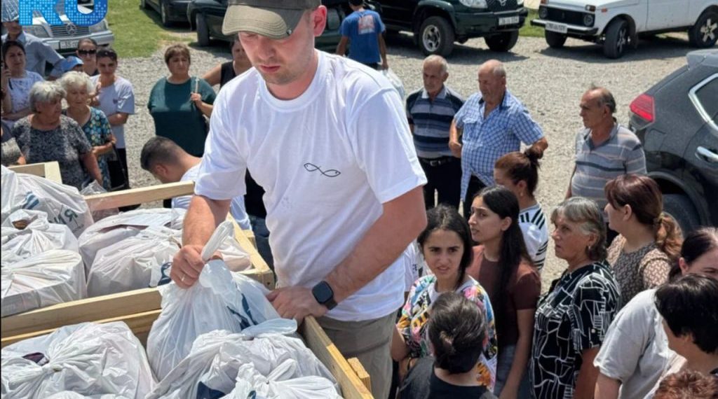 Russia delivers humanitarian aid to Artsakh Armenian refugees, expands “Russian Houses” abroad