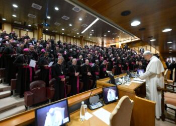 Barclays CEO warns UK to curb public sector pay rises and avoid new bank taxes