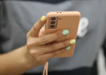 Australia to ban stalking and ‘nudify’ apps under new online safety reforms