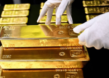 Gold surges past $3,800 as US shutdown fears drive investors to safe haven
