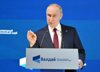 Putin links Ukraine conflict to geopolitics at Valdai forum