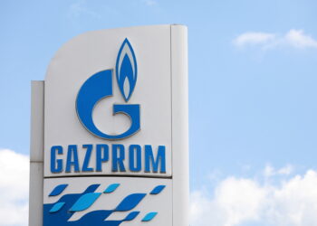 Gazprom bets on LNG, rules out shale gas development