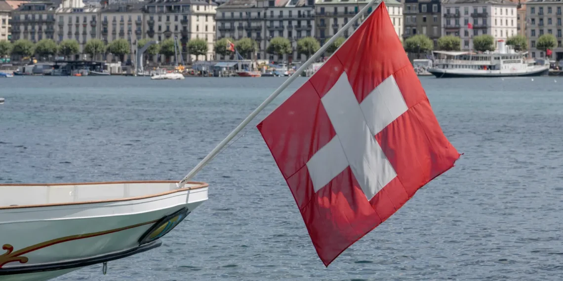 Macron launches new voluntary military service to build France’s “hybrid” army