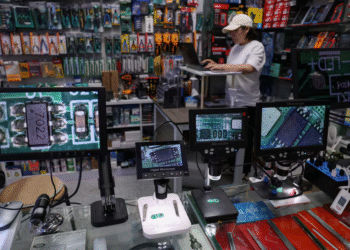 Putin accuses Europe of “excluding itself” from Ukraine talks and obstructing Trump’s peace efforts