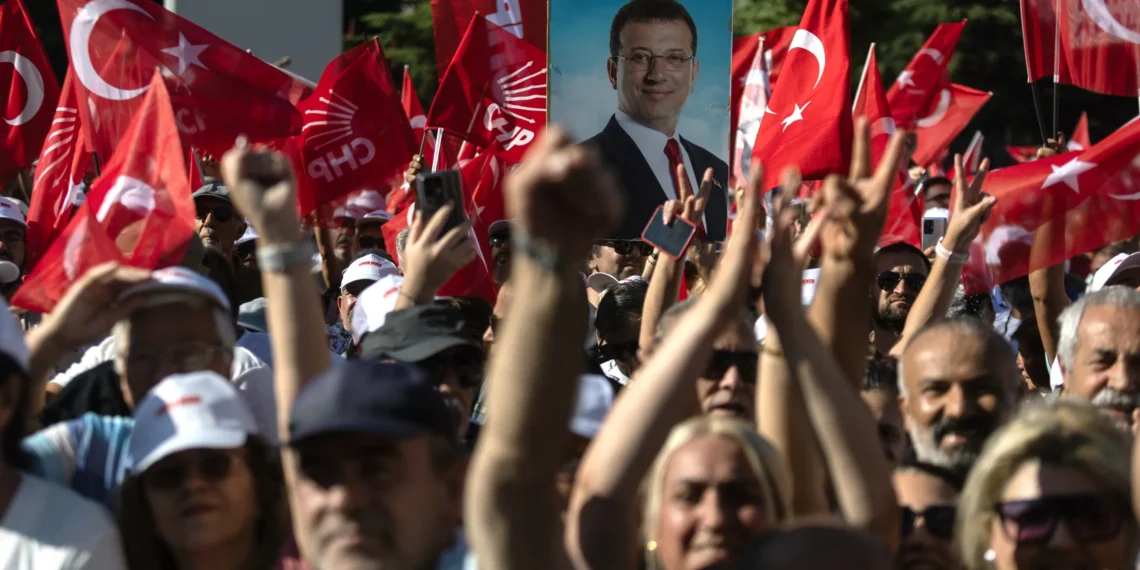 Russia moves to tighten migration health controls and enforcement