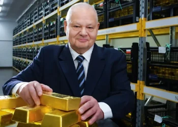 Poland boosts gold reserves to 550 tonnes as central bank targets further expansion