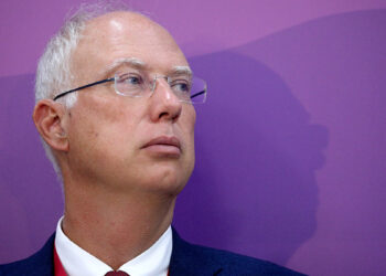 Kremlin envoy criticises UK and EU over Greenland dispute with US