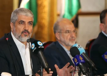 Centre-left António José Seguro set to win Portuguese presidency in run-off