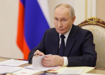 Putin increases size of Russia’s armed forces