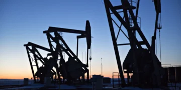 Oil prices rise amid uncertainty over Hormuz security coalition