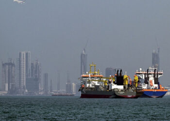 Hormuz crisis reshapes global tanker market as shipping routes collapse