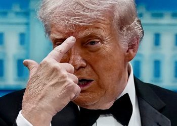 Assassination attempt on Trump in Washington — shooter detained