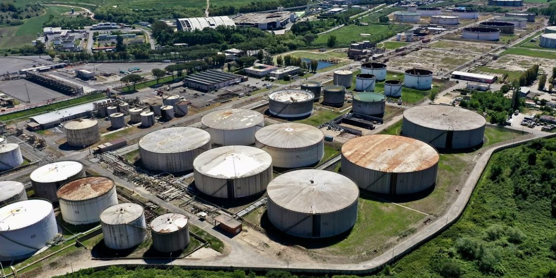 Brent hits highest since 2022, breaking above $123: chronicle of price shock from closed Strait of Hormuz