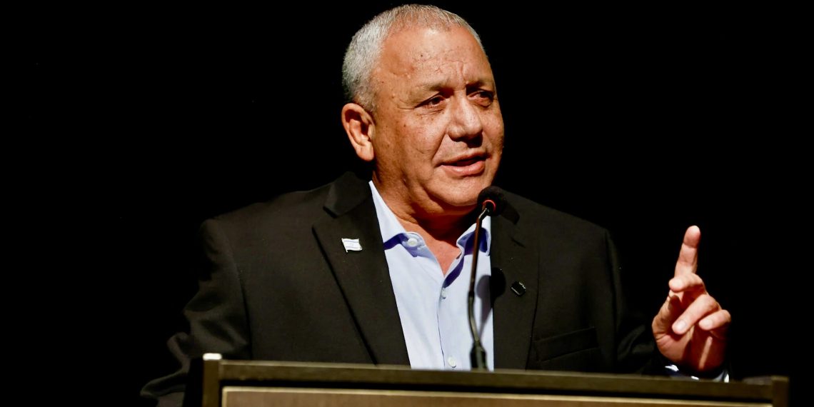 Eizenkot called Bennett and Lapid his allies, but cast doubt on their bloc’s ability to attract right-wing voters