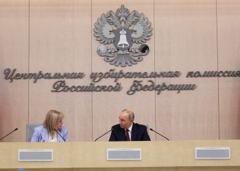 Putin meets election officials, stresses trust and stability