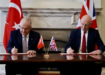 Britain to train 10 Turkish instructor pilots and nearly 100 technicians for Typhoon fighters