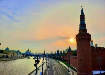 Russia earned on metals, grain and gas, but faced a drop in fertilizer and coal supplies