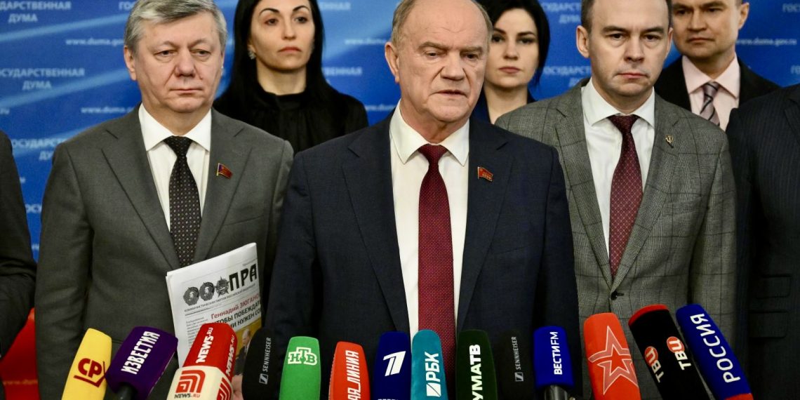 Central Bank lowers rate to 14.5%, Zyuganov calls it a ‘cemetery economy’: review of Russia’s internal politics for the week