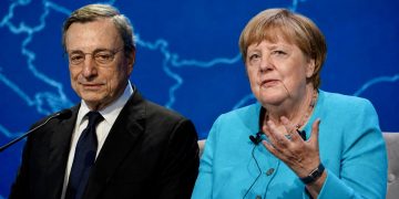 Merkel or Draghi: Who will become Europe’s voice in dialogue with the Kremlin?