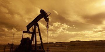 Oil Plunges 6% Amid Possible US–Iran Deal