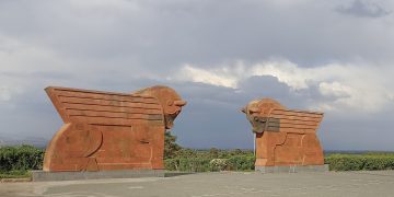 From the Battle of Sardarapat to the First Republic of Armenia: How Armenians Defeated the Turks at the Gates of Yerevan