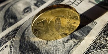 Rouble outperforms all world currencies: 18% growth since start of year