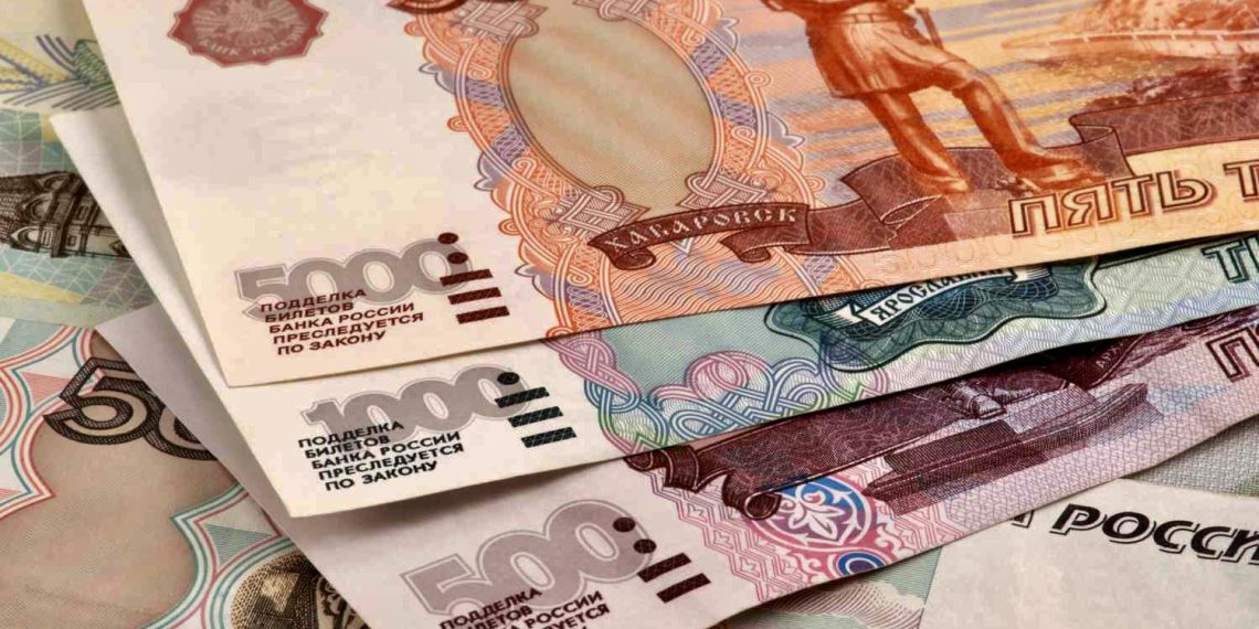Oil hurricane lifts ruble: dollar falls to 75, Urals jumps to $116