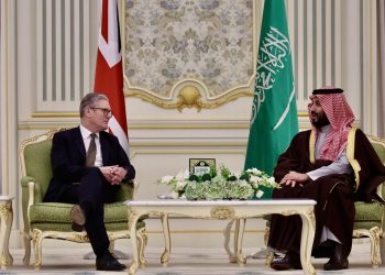 Britain signs largest trade deal with Arab monarchies