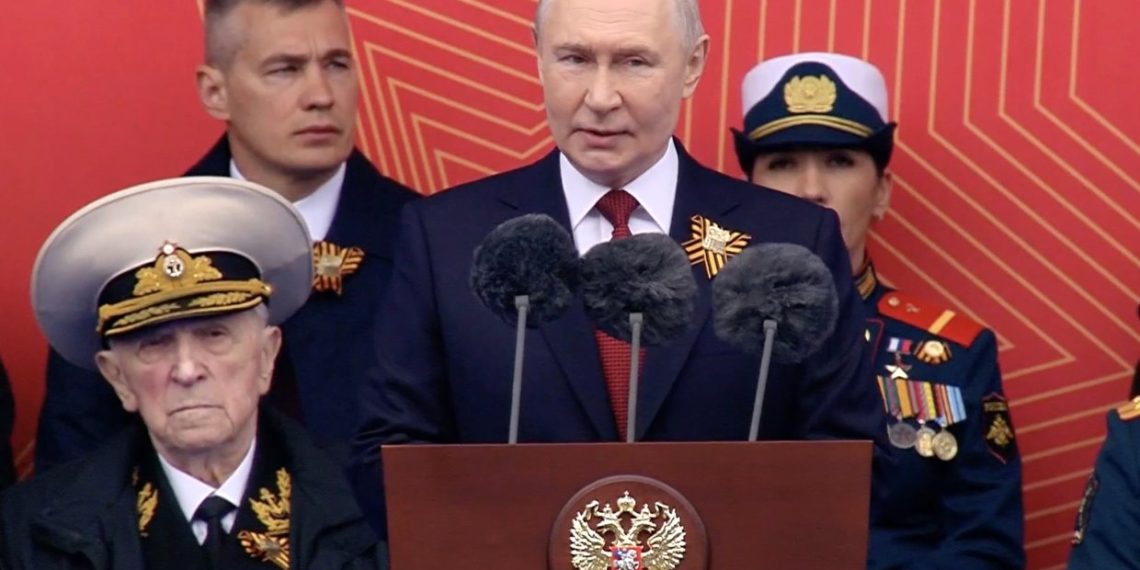 Victory Day Parade and Diplomatic Battles: How Moscow Celebrated May 9 Amid a Ceasefire